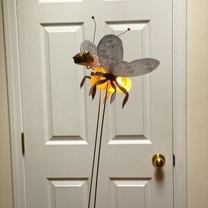 Bumble Bee Lamp
